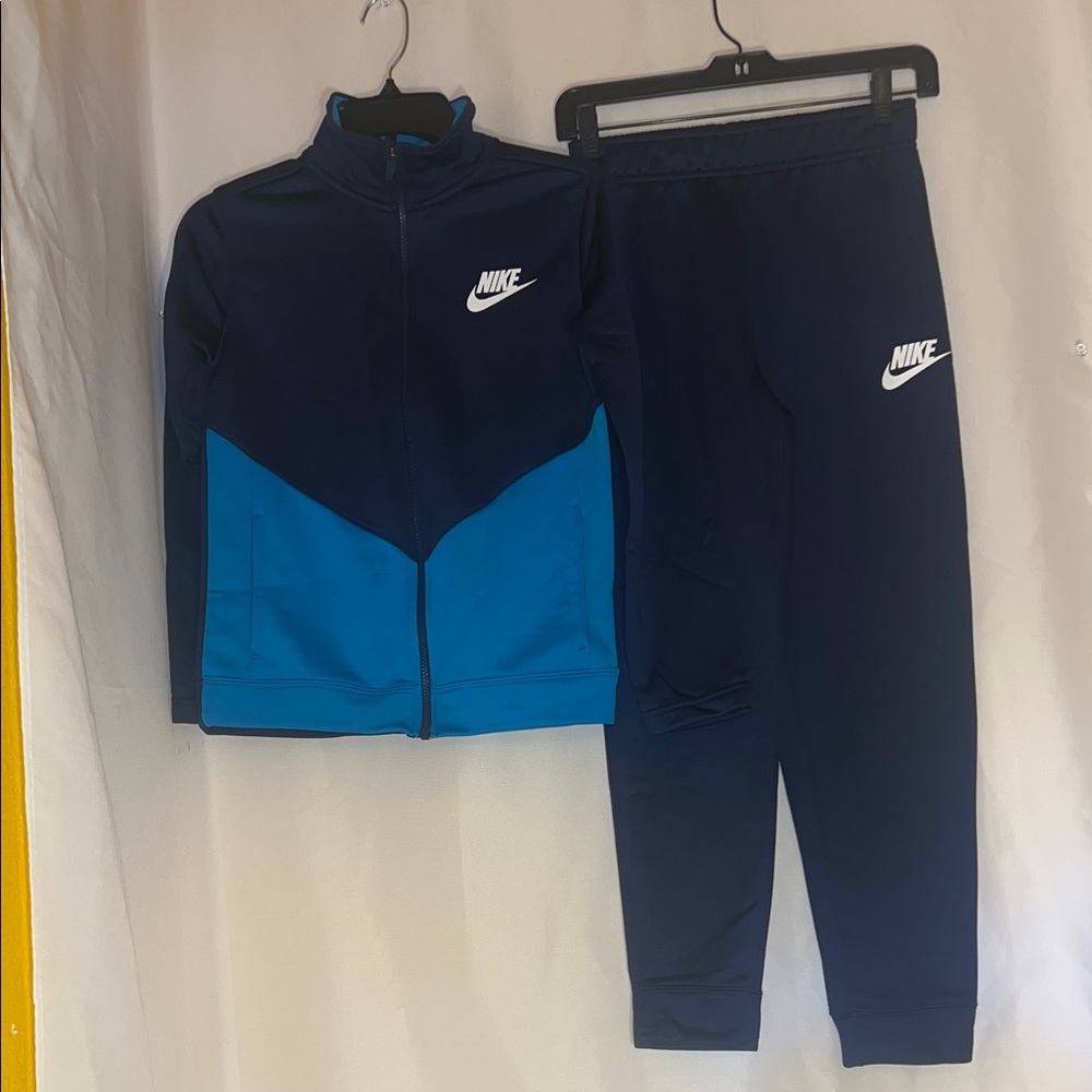 Boys’-Nike Navy and Blue Jogger Set